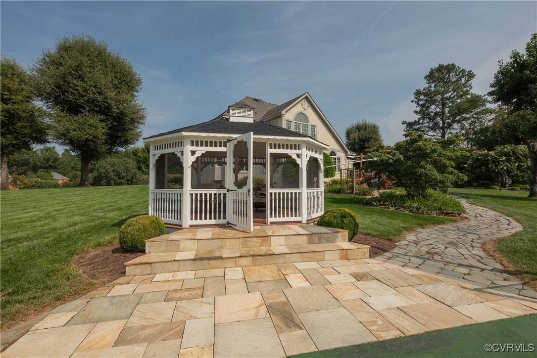 5492 Old Gainesmill Ln