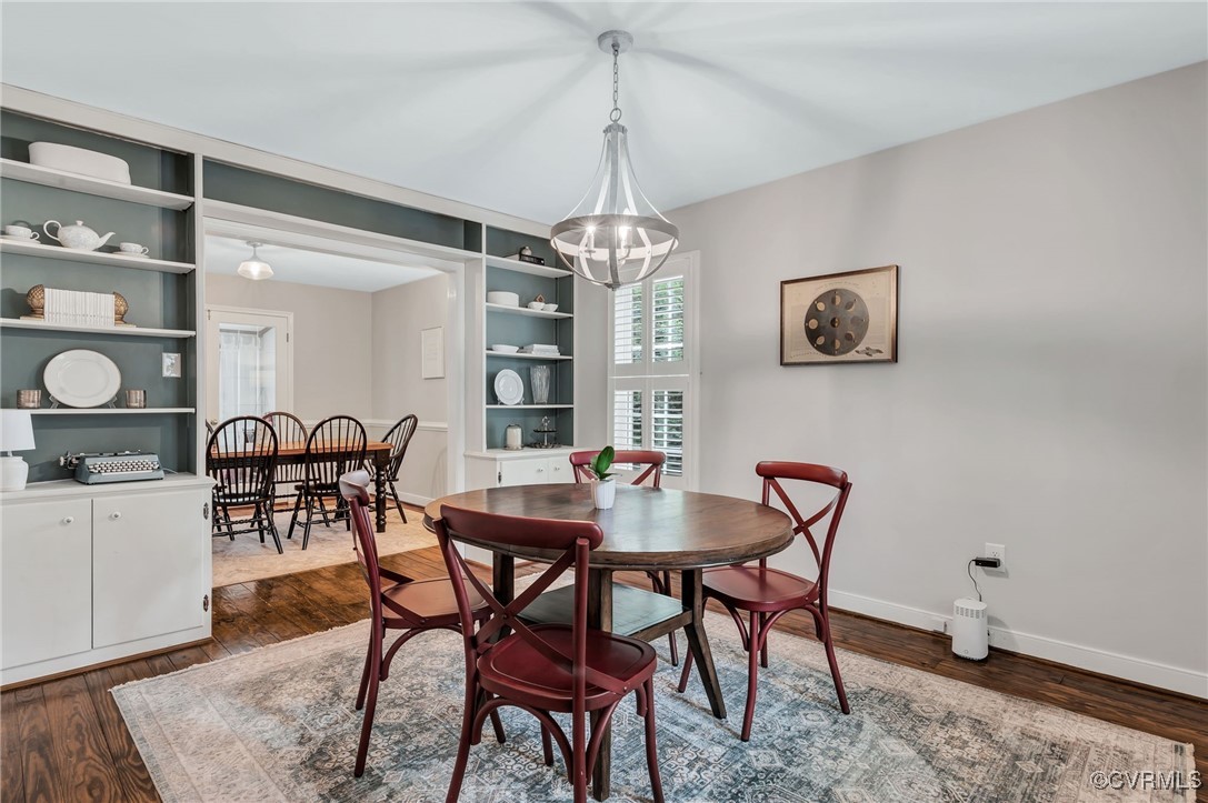 10602 Quarterstaff Ct