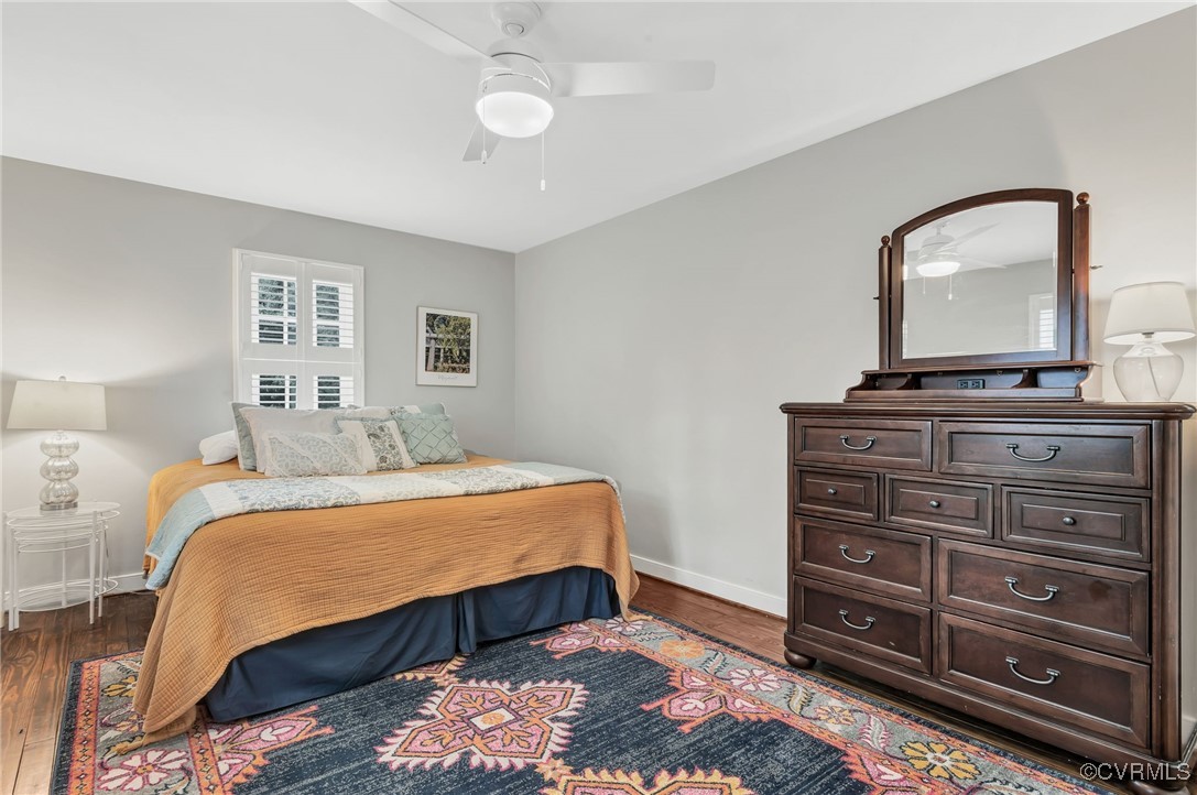 10602 Quarterstaff Ct