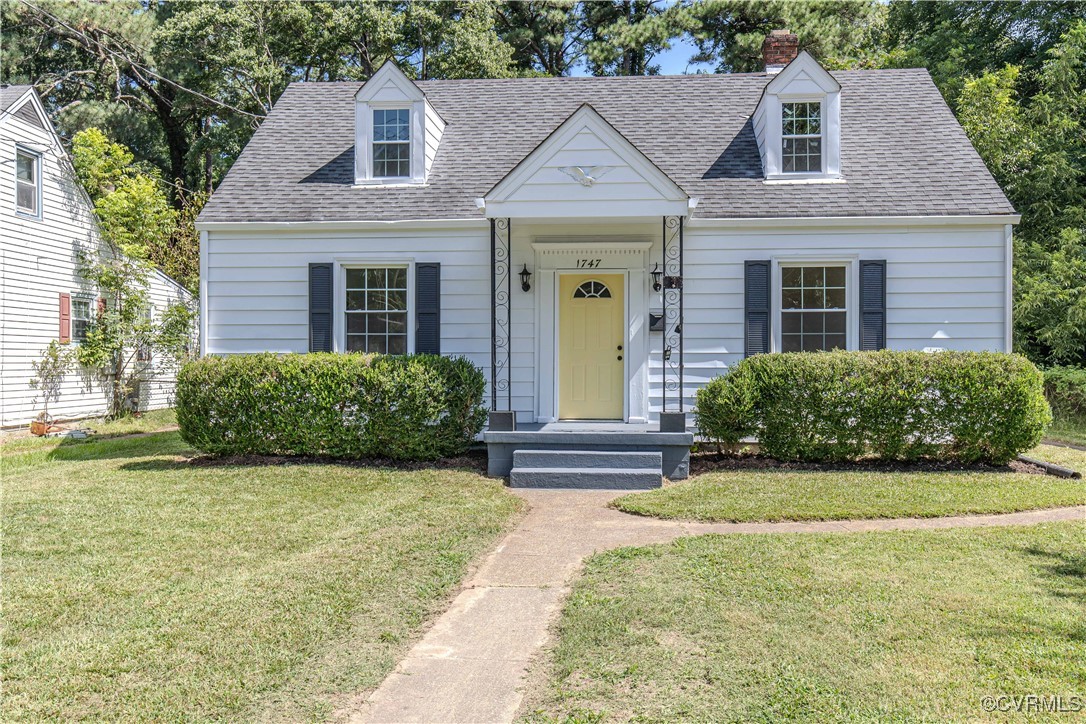 1747 Monticello St
