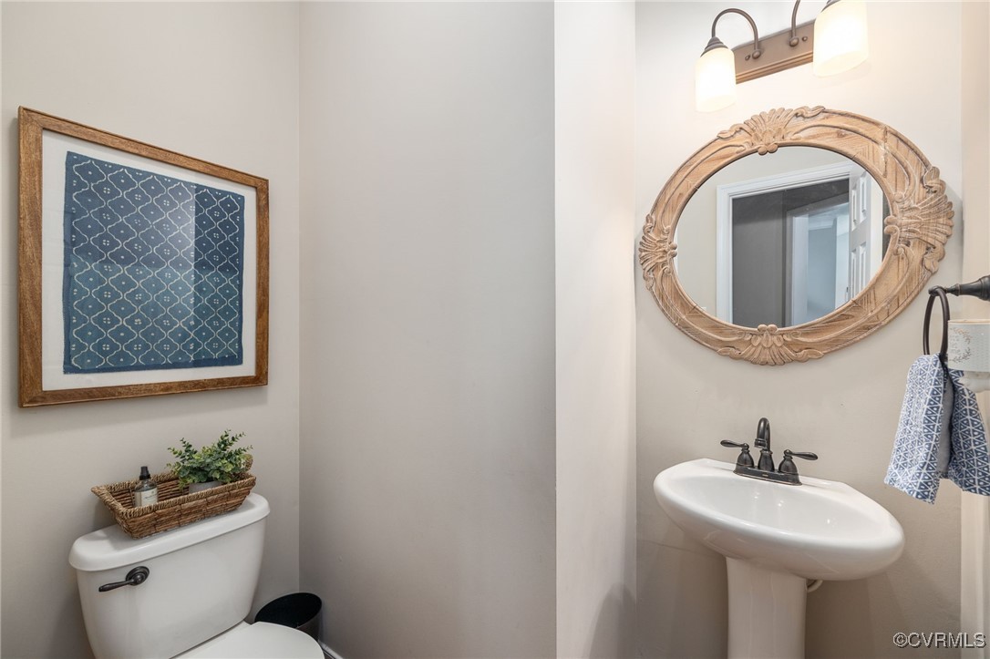 10813 Willow Hill Ct