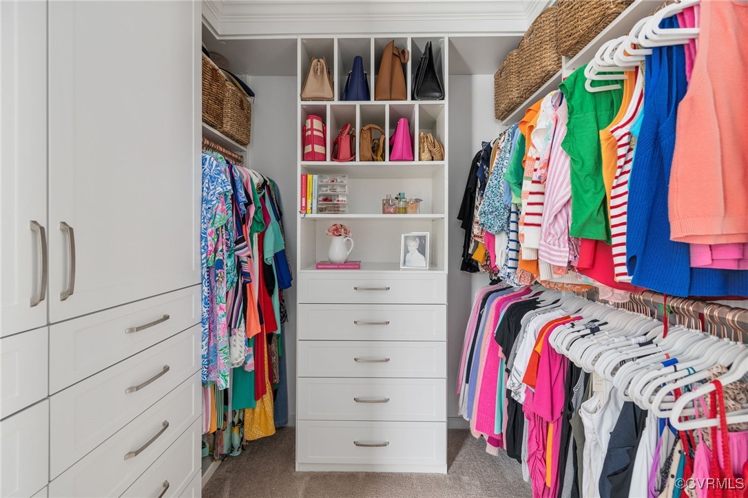 10813 Willow Hill Ct