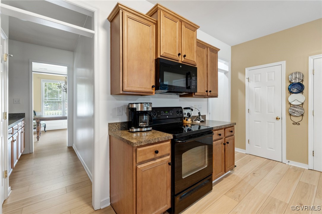 651 Abbey Village Cir Unit#0