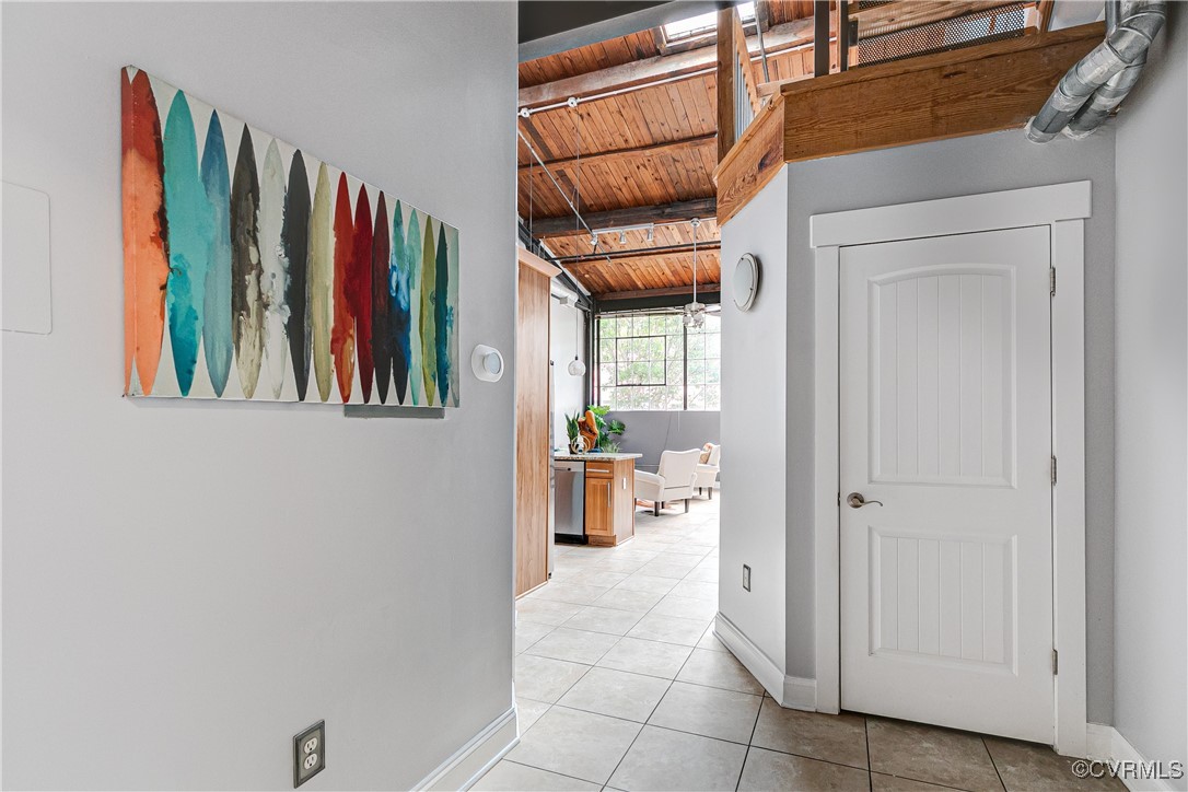 1701 Summit Ave Unit#U4