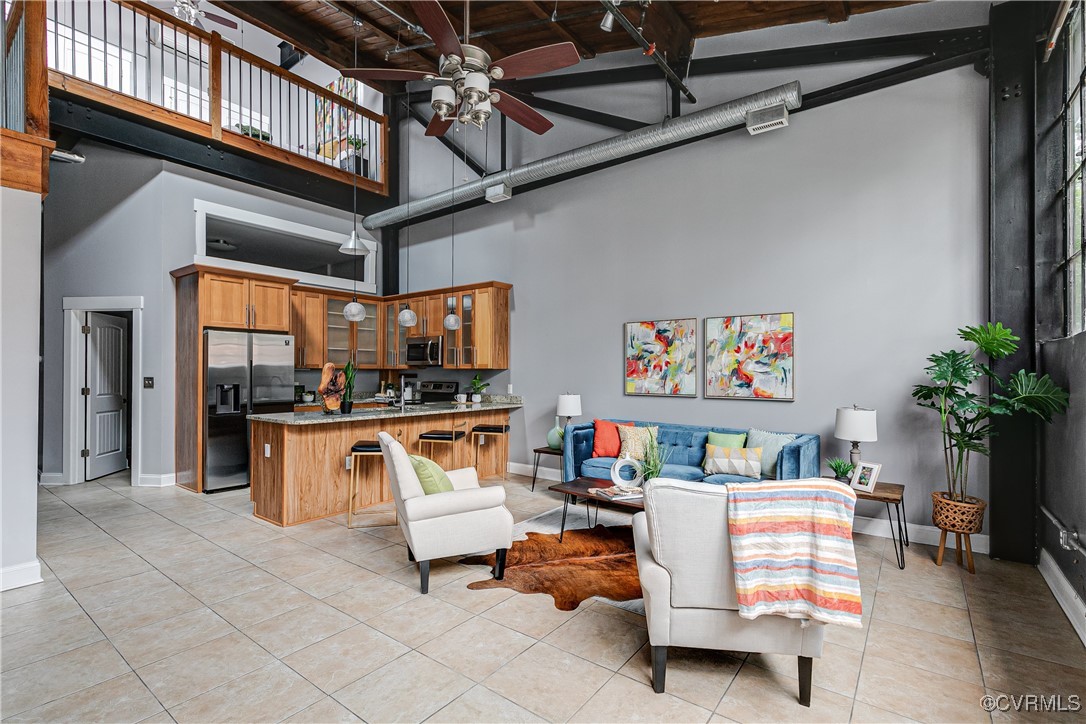 1701 Summit Ave Unit#U4