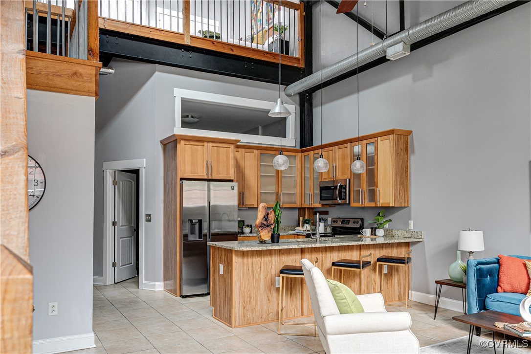 1701 Summit Ave Unit#U4