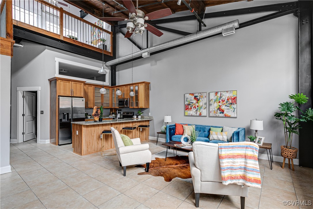 1701 Summit Ave Unit#U4