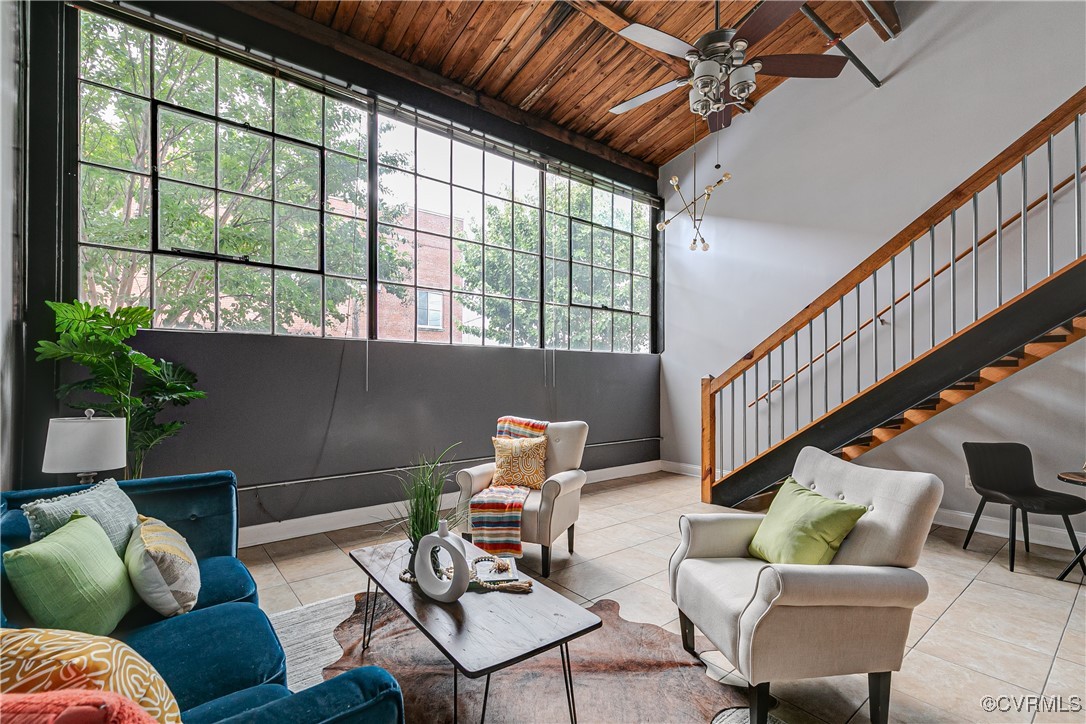 1701 Summit Ave Unit#U4