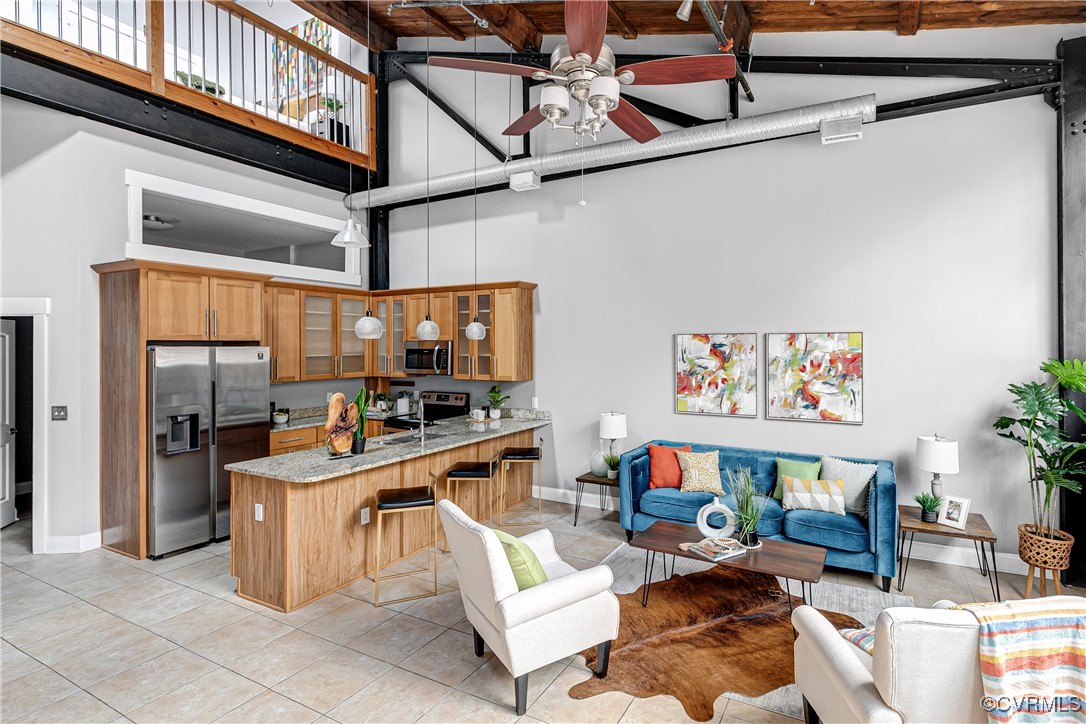 1701 Summit Ave Unit#U4