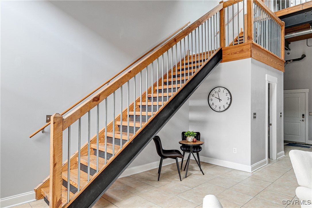 1701 Summit Ave Unit#U4