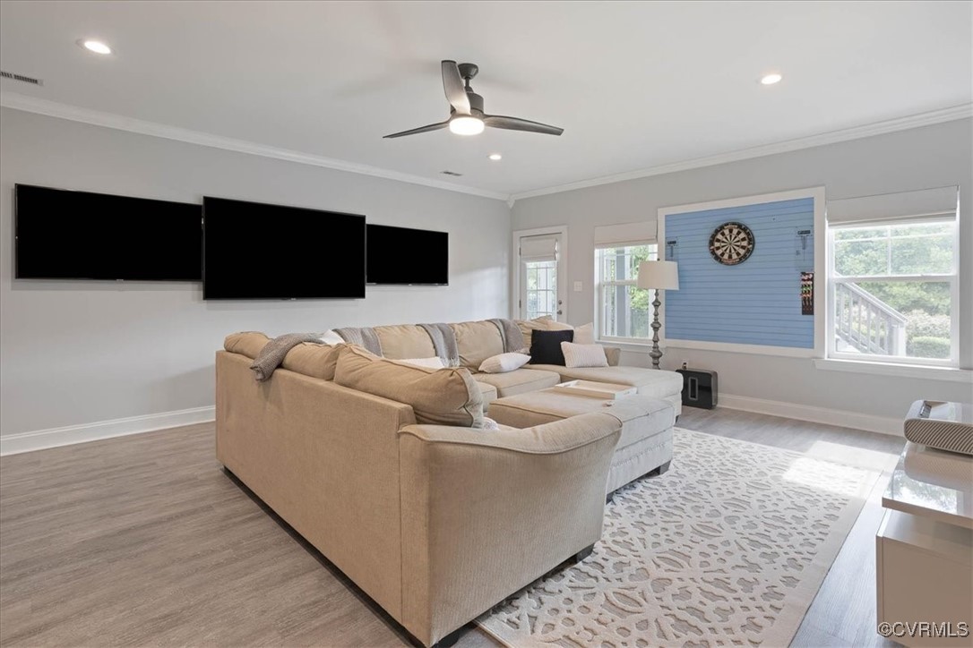 7582 Flowering Magnolia Ln