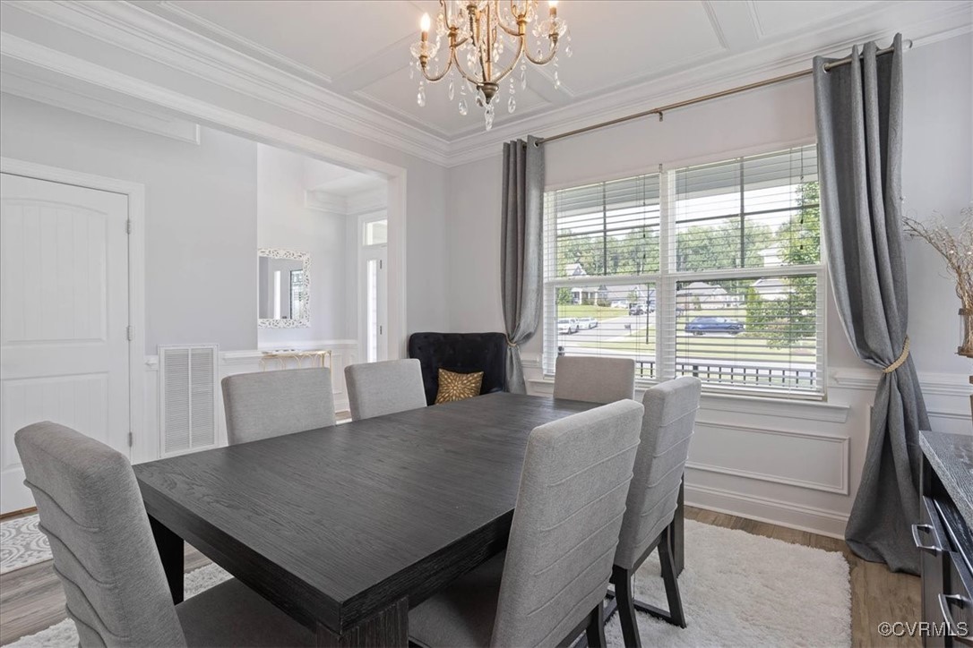 7582 Flowering Magnolia Ln