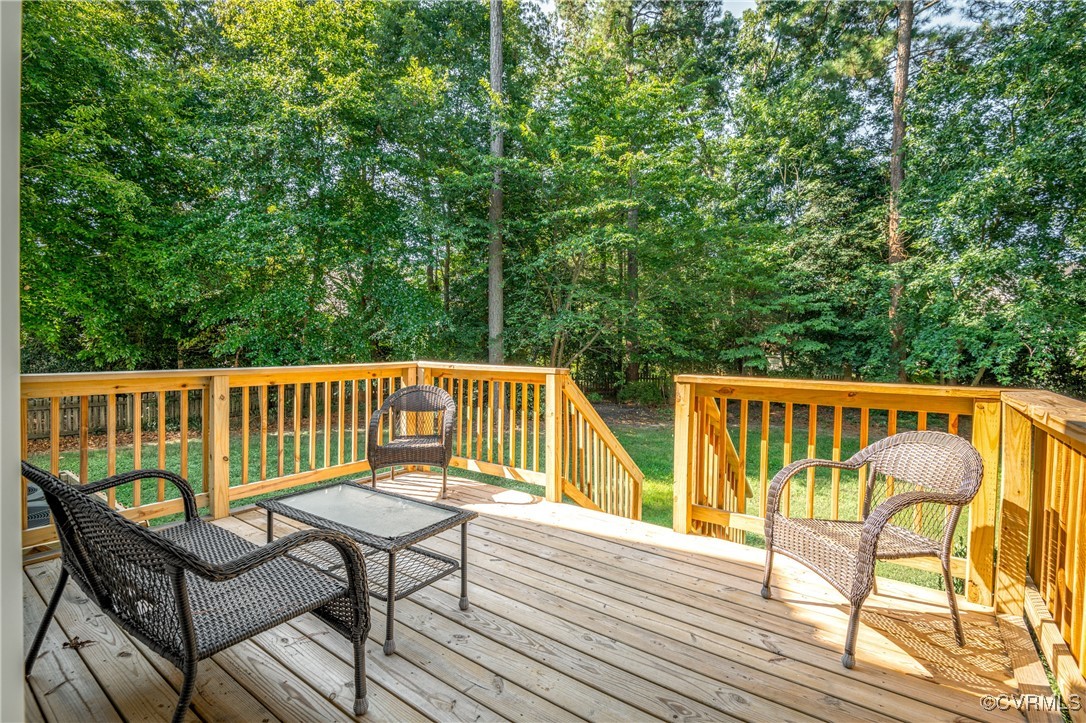 9015 Birdsong Creek Ct