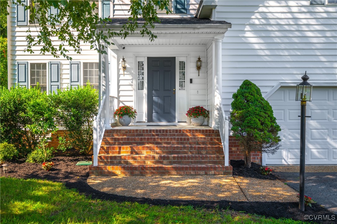 9015 Birdsong Creek Ct