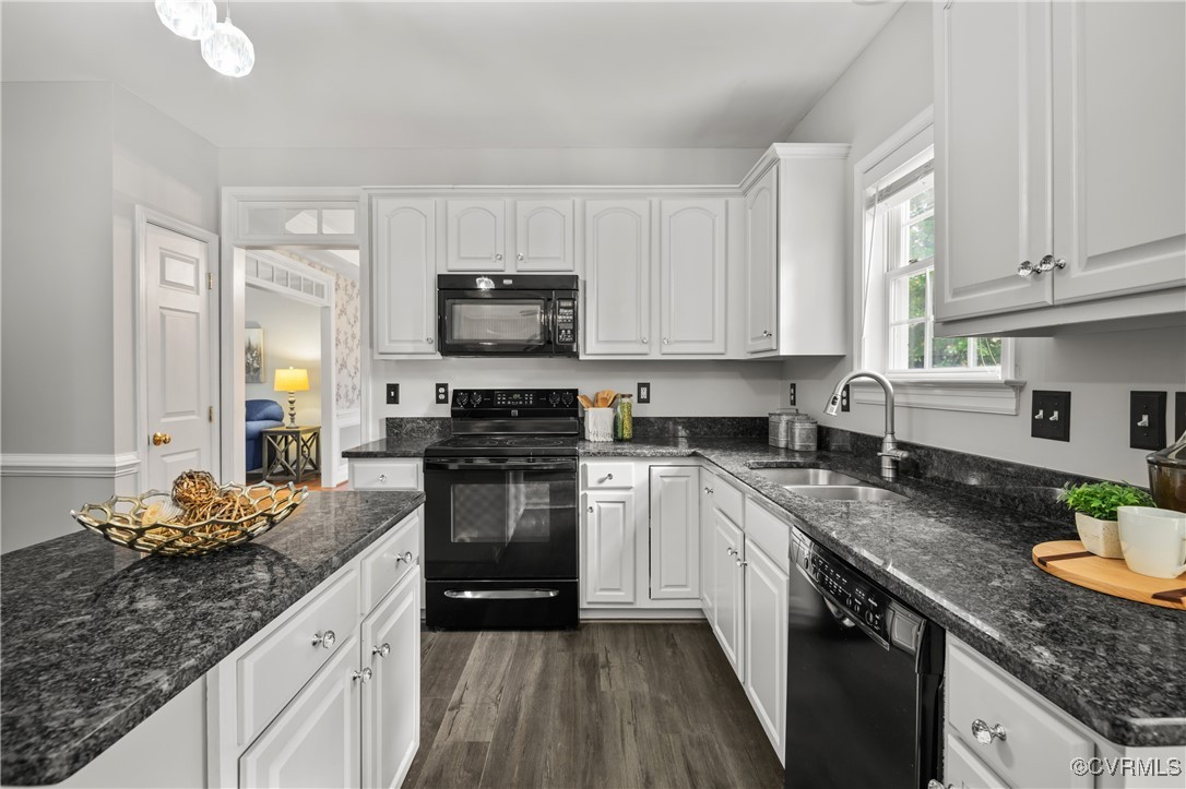 9015 Birdsong Creek Ct