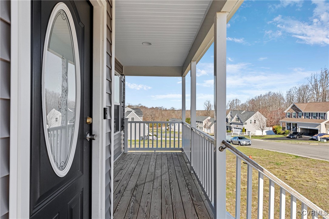 7553 Rolling Hill Rd