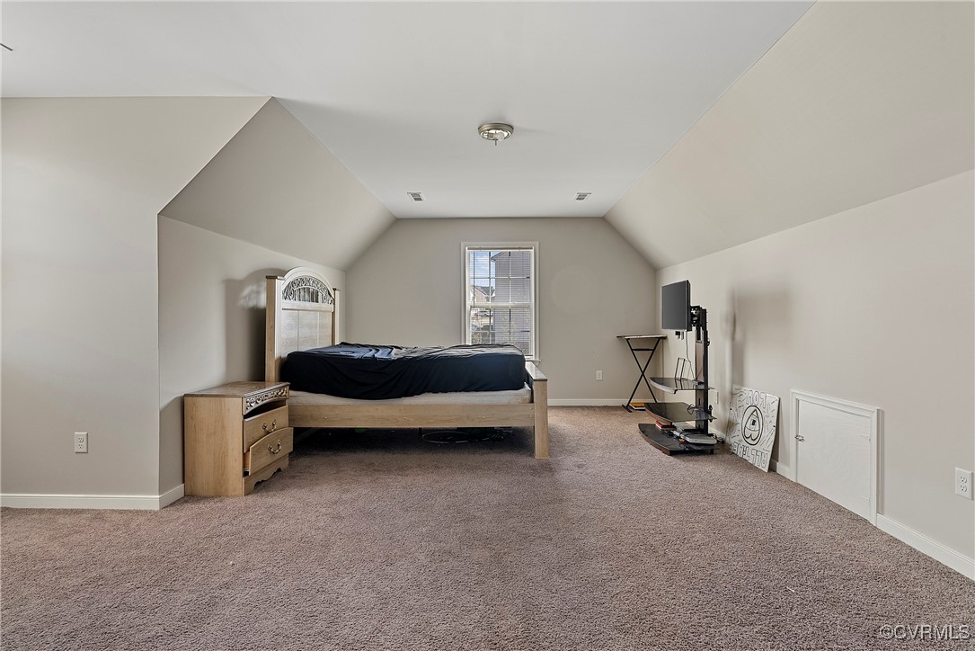 7553 Rolling Hill Rd