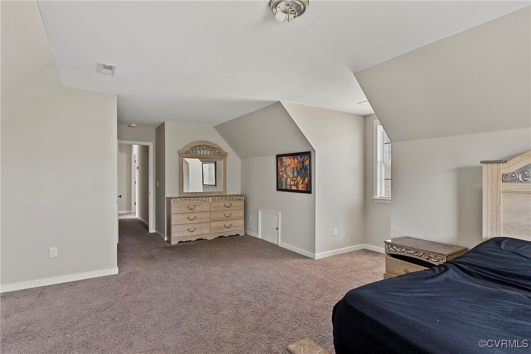 7553 Rolling Hill Rd