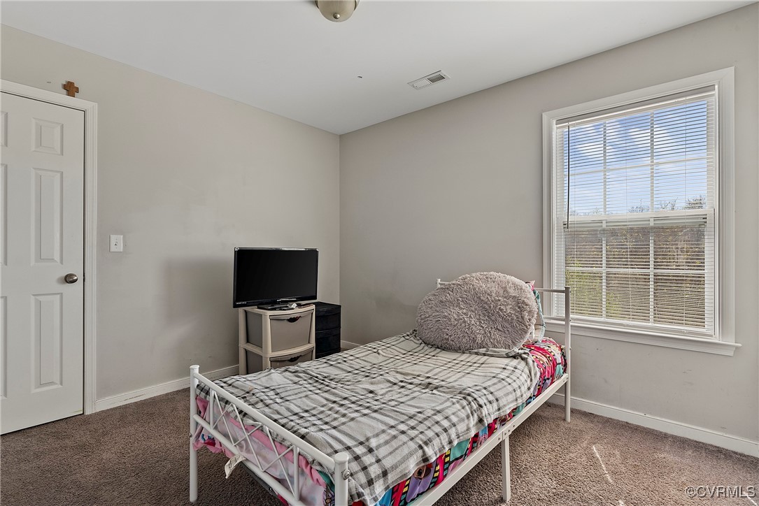 7553 Rolling Hill Rd