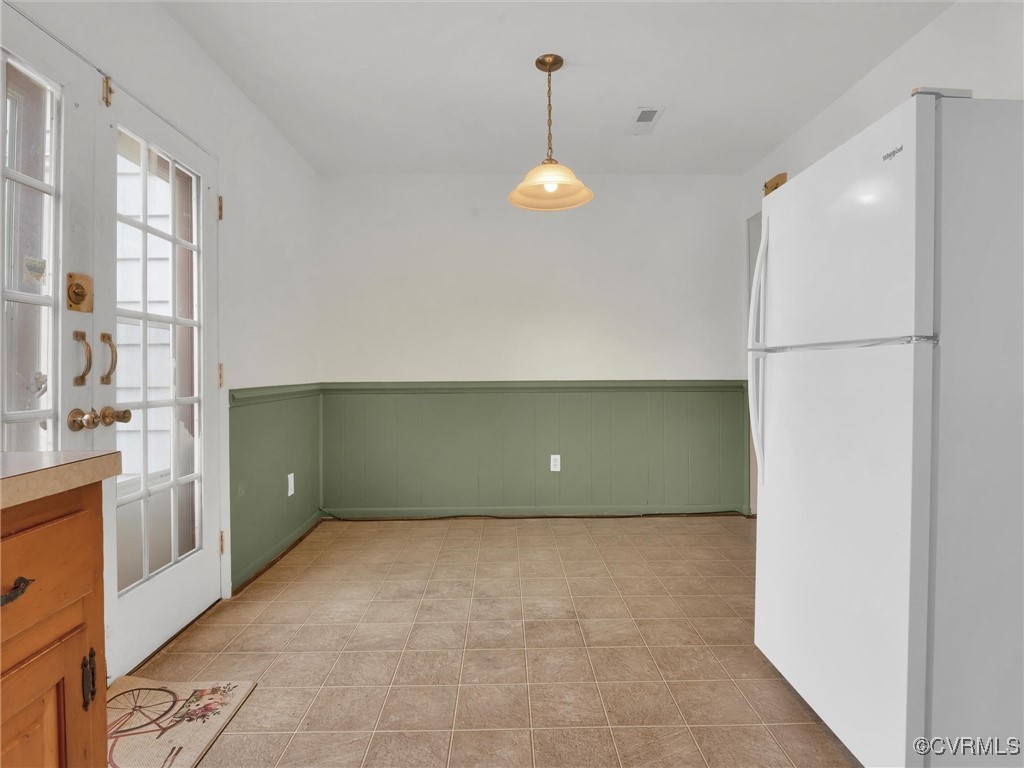 3626 Meadowdale Blvd