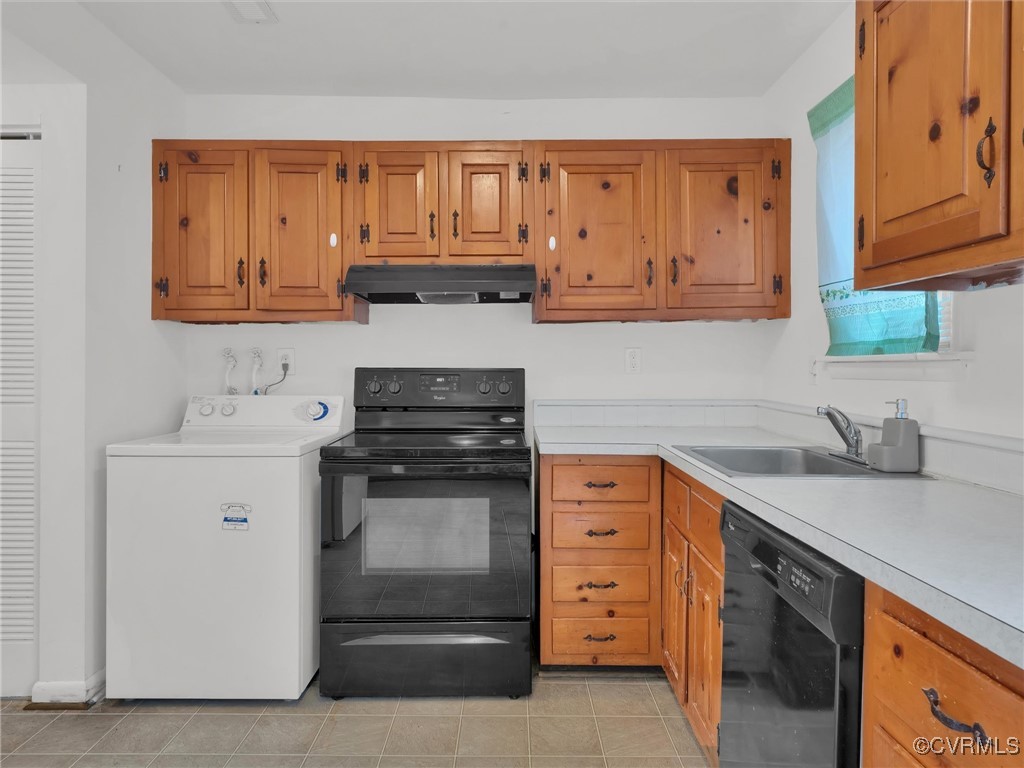 3626 Meadowdale Blvd