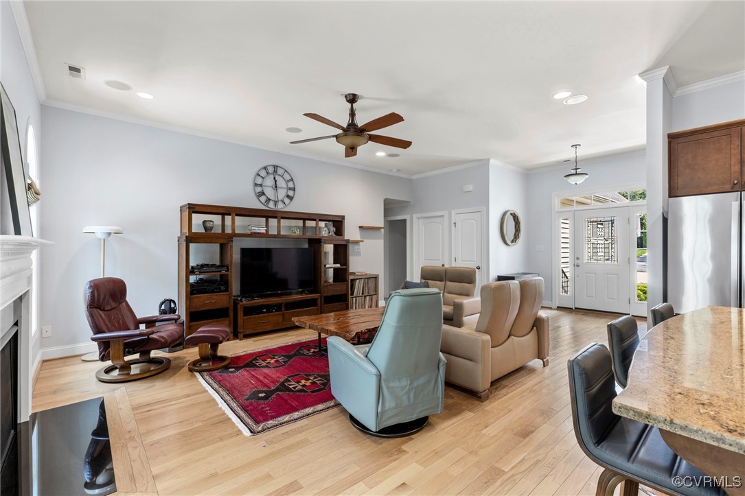 14619 Forest Row Trl