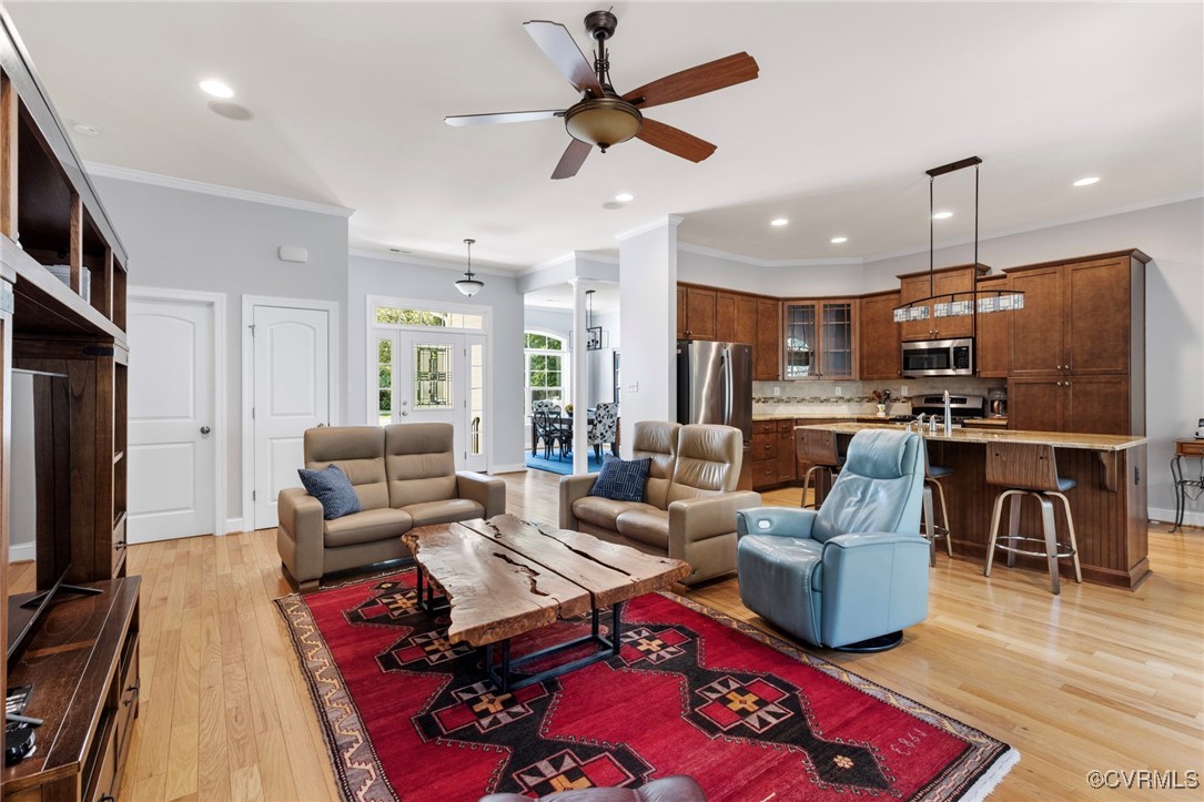 14619 Forest Row Trl