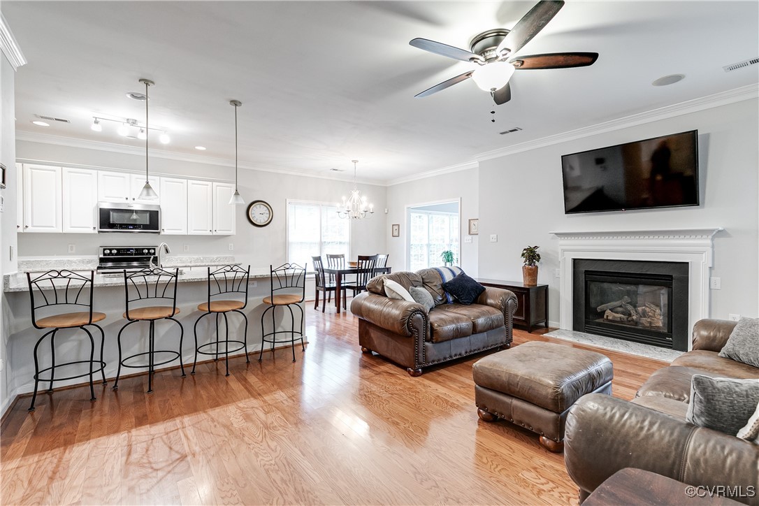 11513 Belmont Park Ln