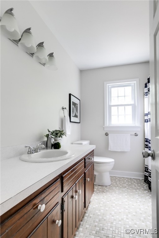 1812 Featherstone Dr