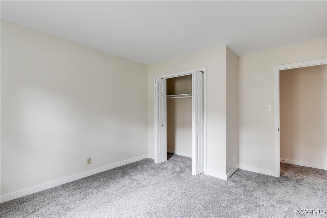 1812 Featherstone Dr