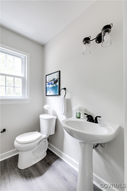 1812 Featherstone Dr