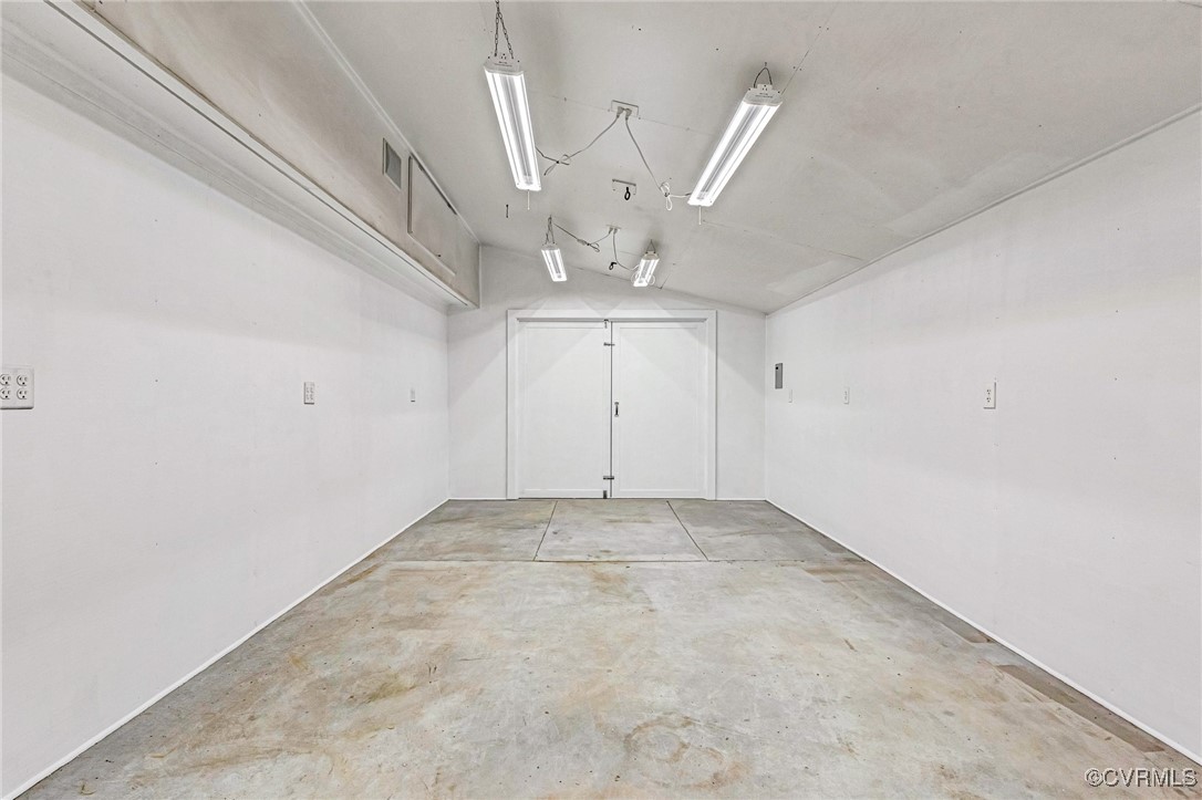 2724 Williamswood Rd