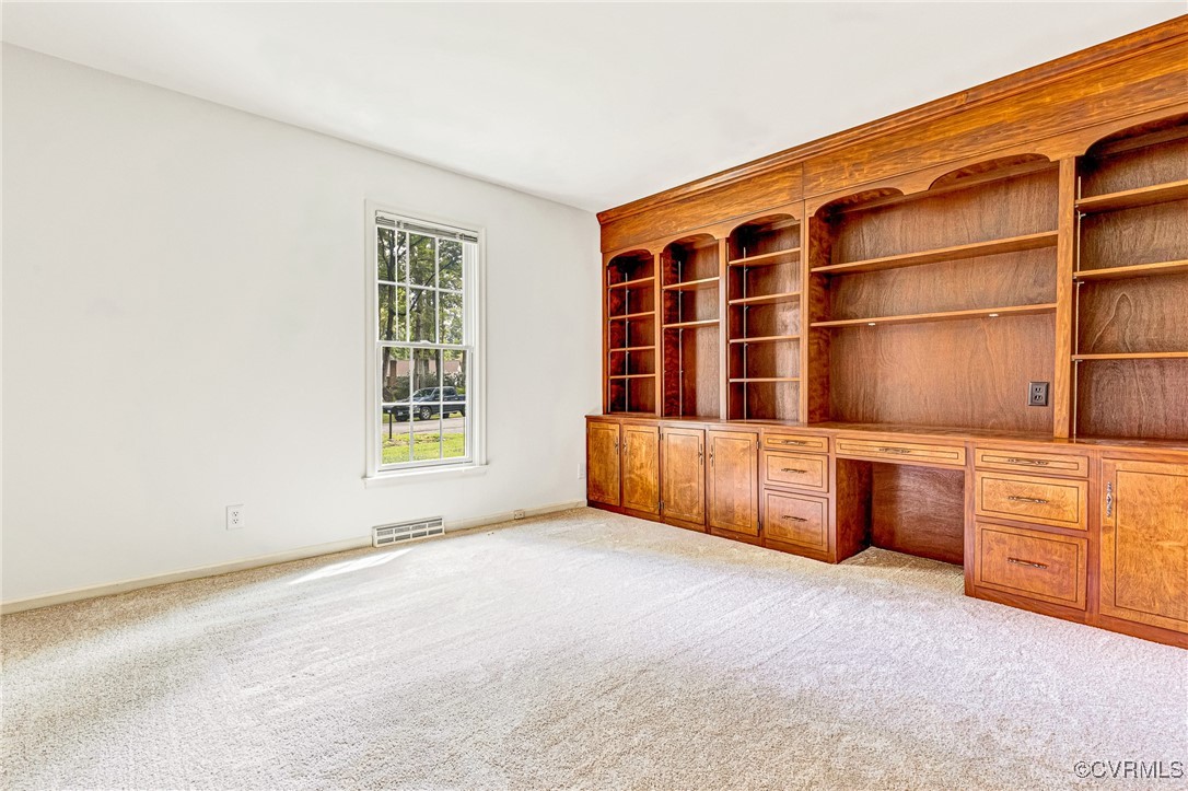 2724 Williamswood Rd