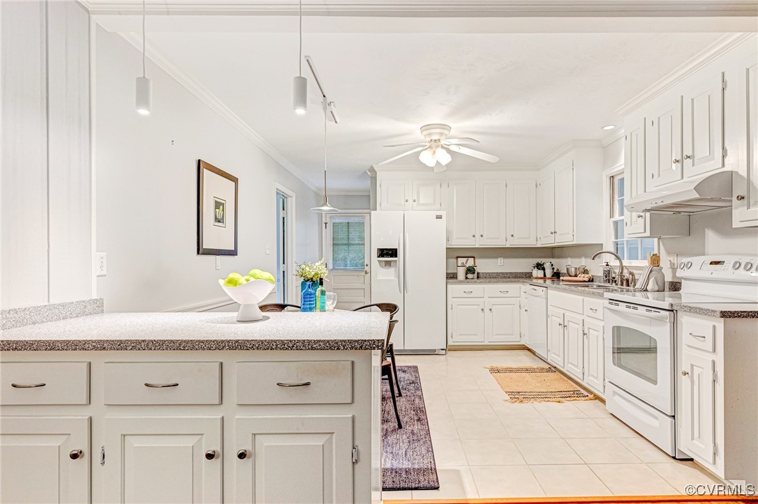 2724 Williamswood Rd