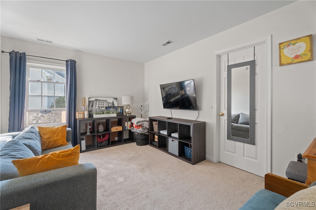 7745 Hampton Green Dr