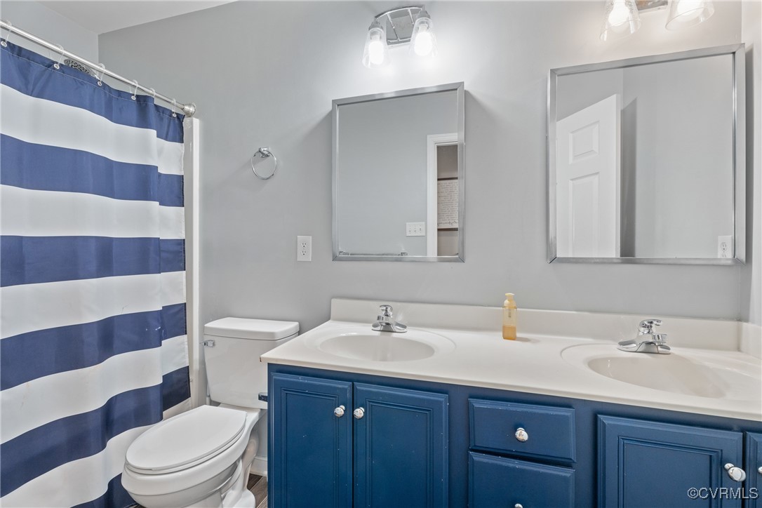 7745 Hampton Green Dr