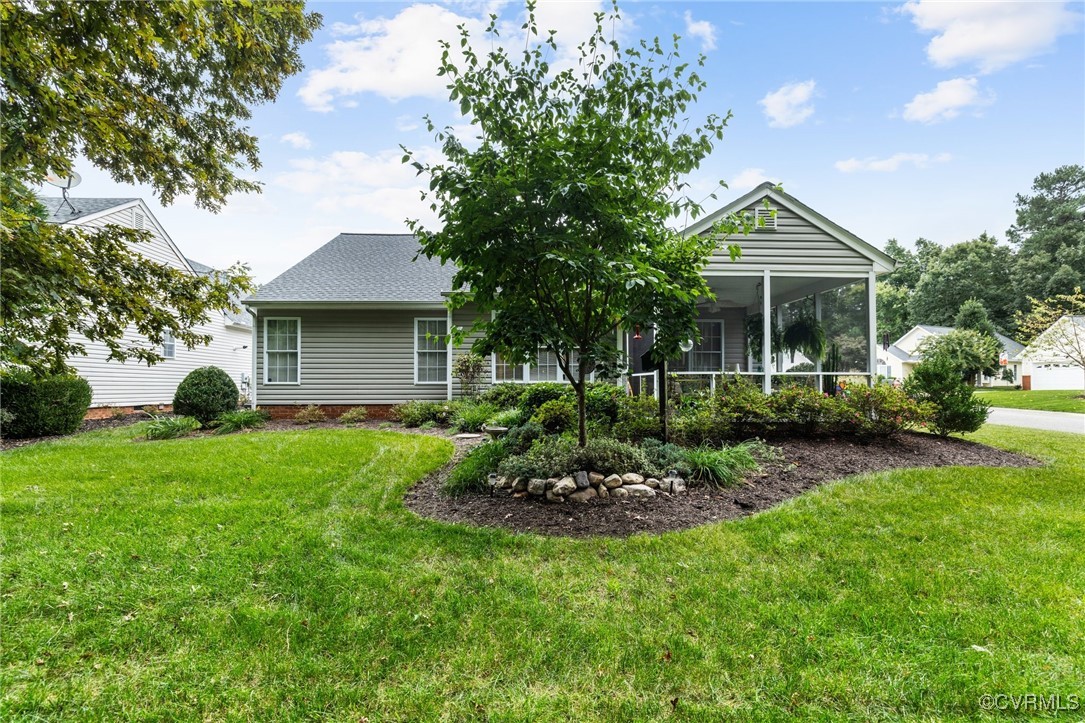 8878 Emerald Dunes Cir