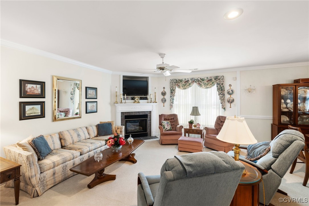 8878 Emerald Dunes Cir