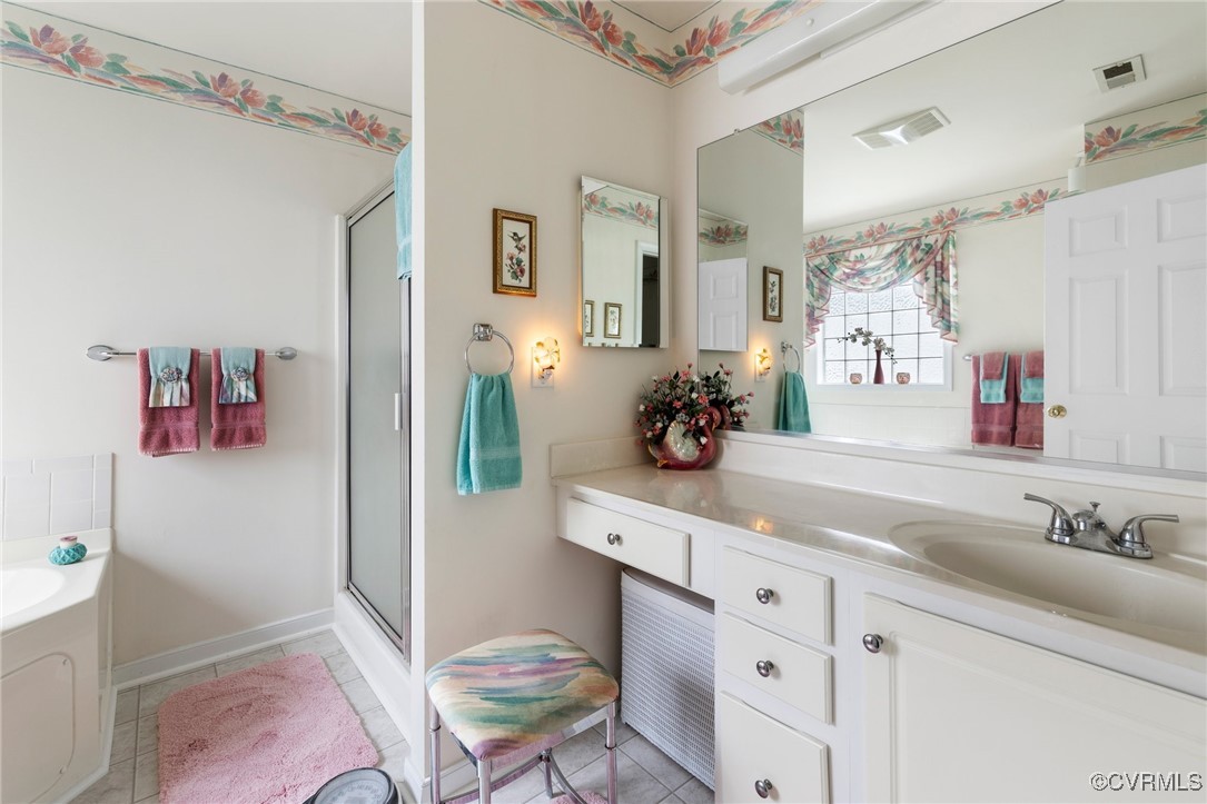 8878 Emerald Dunes Cir