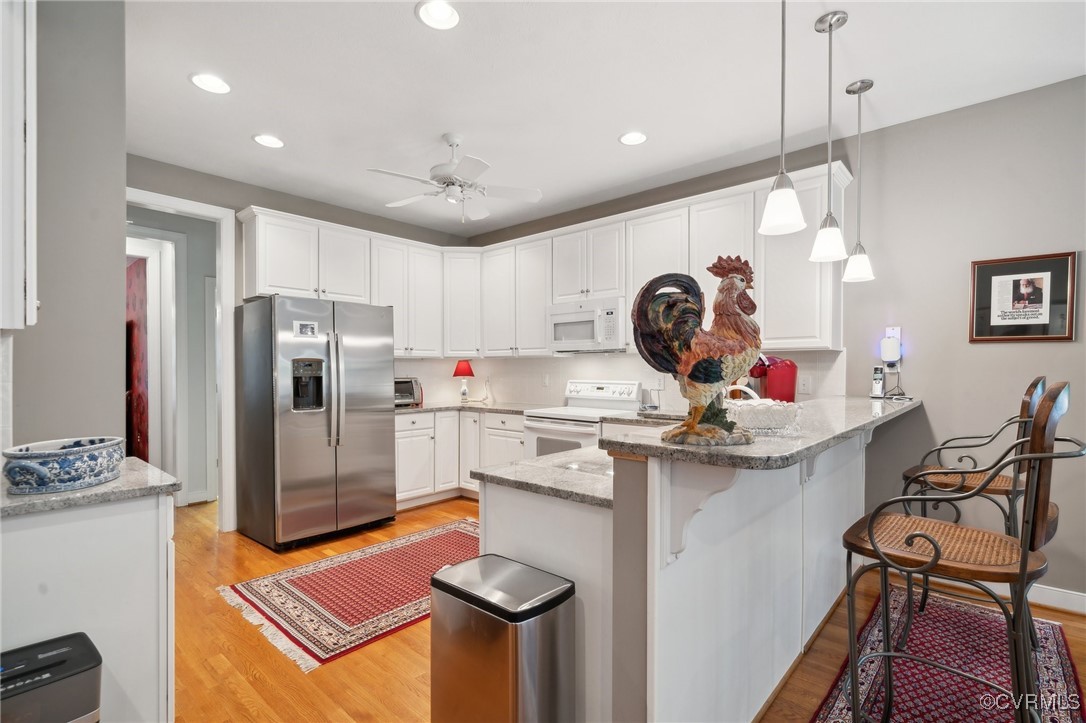 16183 Point Beverly Ct