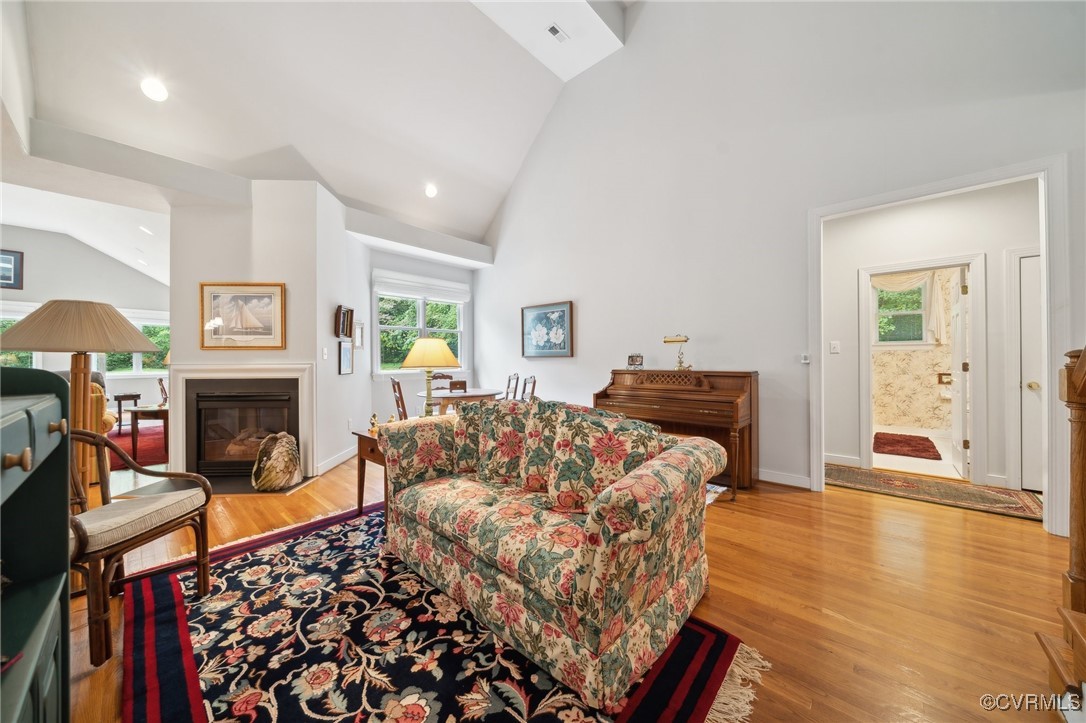 16183 Point Beverly Ct