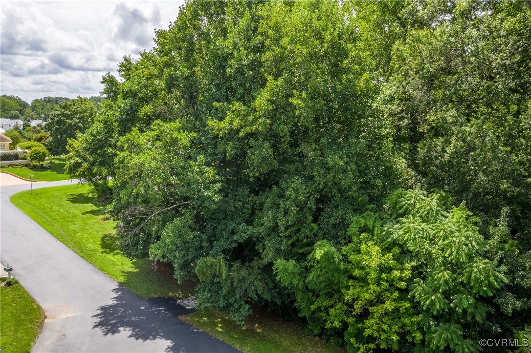 102 Lockgreen Pl