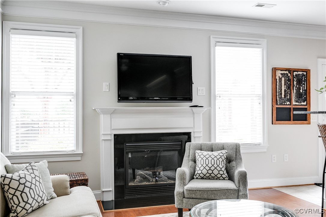 9302 Creeks Crossing Blvd