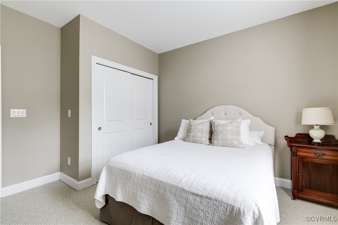 9302 Creeks Crossing Blvd