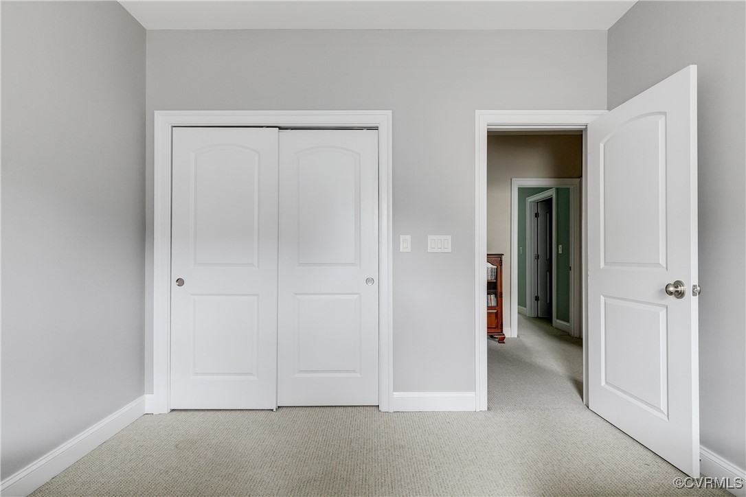 9302 Creeks Crossing Blvd