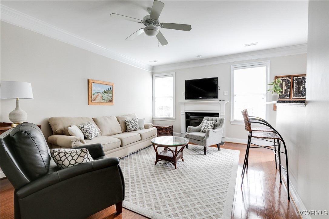 9302 Creeks Crossing Blvd