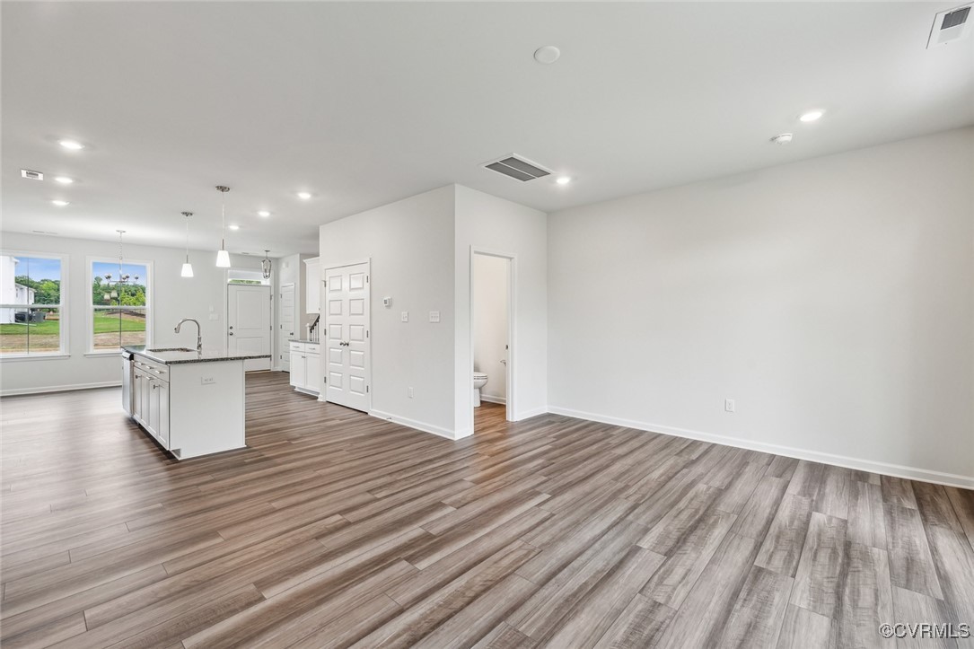 356 Mt. McCauley Way