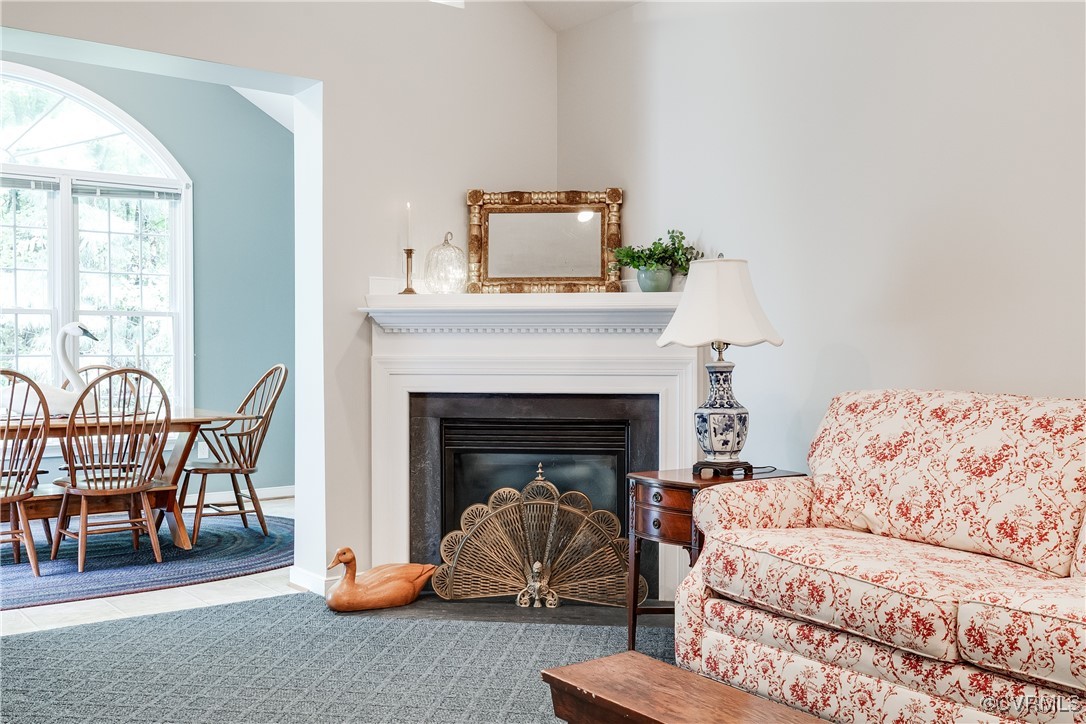 4109 Coles Point Way