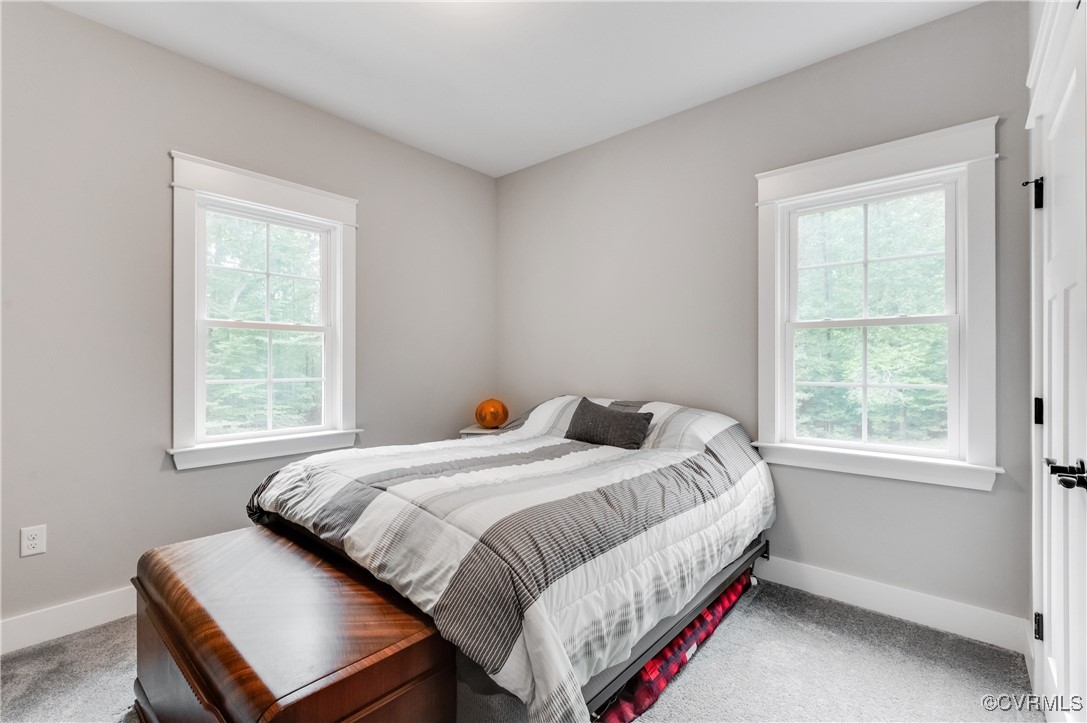 8308 Drakes Landing Ct