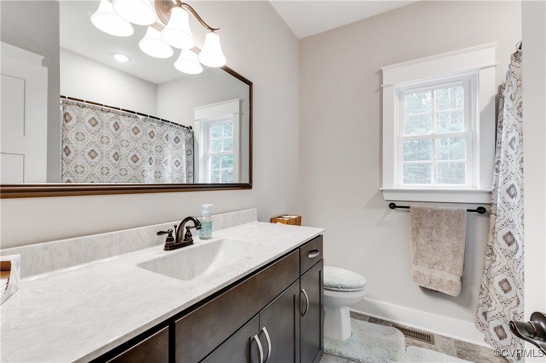 8308 Drakes Landing Ct